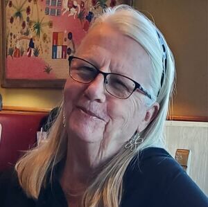Meet your Posher, Pamela